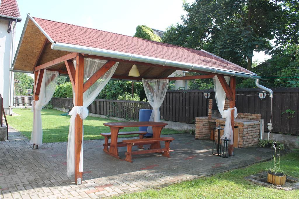 Bestapartman Balatonboglár Exterior foto